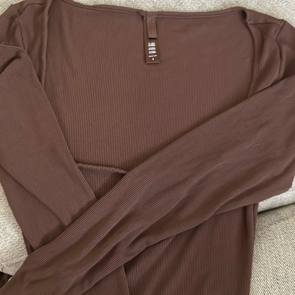 Skims Soft Lounge Long Sleeve Ribbed Dress brown
